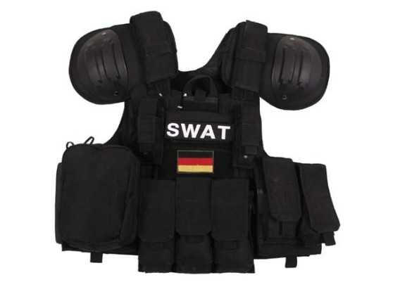 Chaleco swat. ropa para hacer airsoft.